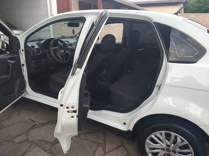 Fiat Grand Siena Attrac. 1.4 EVO F.flex 8V 2019