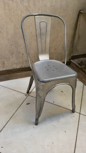 Cadeira de ferro Tolix