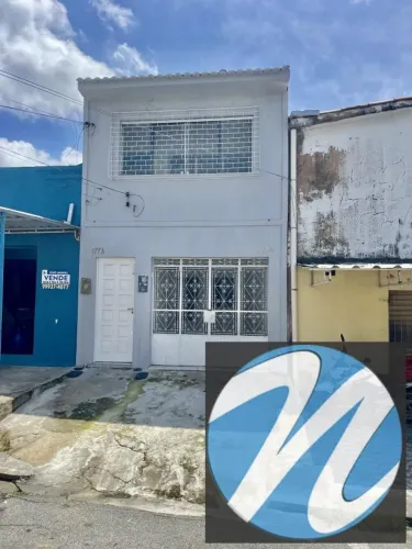 Casa Térrea para Locação em Maceió, Farol, 3 dormitórios, 1 banheiro, 1 vaga