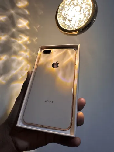IPHONE 8 PLUS