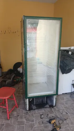 Cervejeira expositora