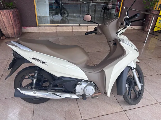 Vende-se Biz 125 flex 24/ *