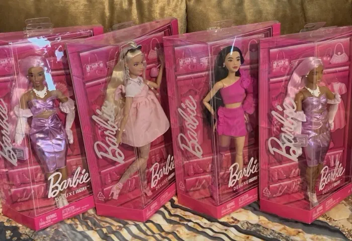 Barbie Deluxe style #1,2 e 3. Por unidade. 