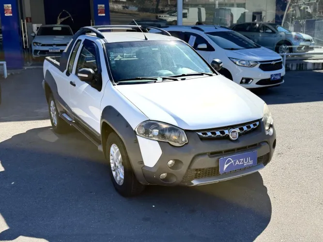 Fiat Strada Adventure 1.8/ 1.8 Locker Flex CE 2013