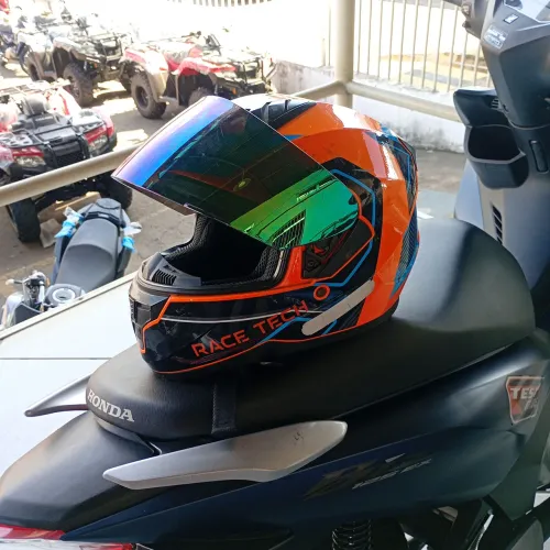 capacete Race tech. Tamanho 60.