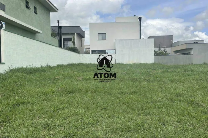 Terreno no Condomínio Ouroville 300 m² á Venda - Taubaté