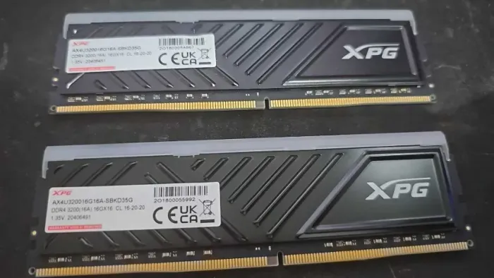 Memória RAM XPG Spectrix D35G, RGB, 16GB, 3200MHz, DDR4