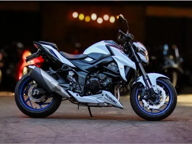 Suzuki GSX-S 750
