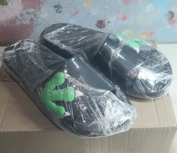 Chinelo infantojuvenil Dinossauro
