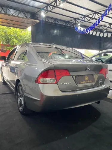 Honda Civic Sedan LXS 1.8/1.8 Flex 16V Aut. 4P 2009