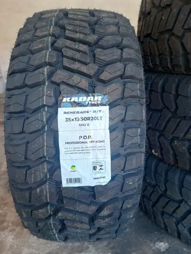 Pneu Radar Renegade RT 35x13,5r20 okm sem uso 