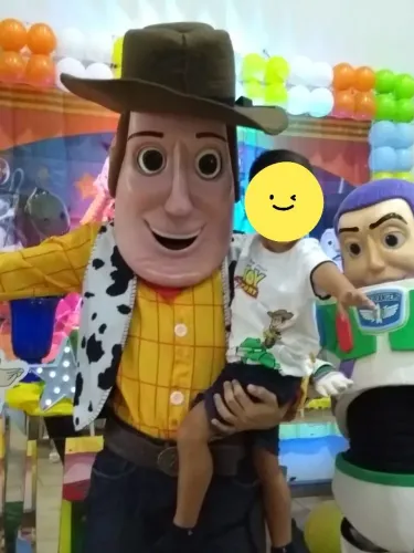 Cabeção fantasia do personagem Woody