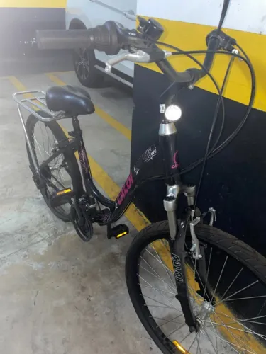 Bicicleta Caloi Ceci Classic aro 26 - 7 marchas Shimano - pouco usada