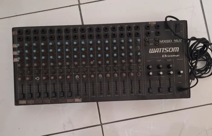 Mesa De Som 16 Canais Ciclotron Wattson Mxsd 16