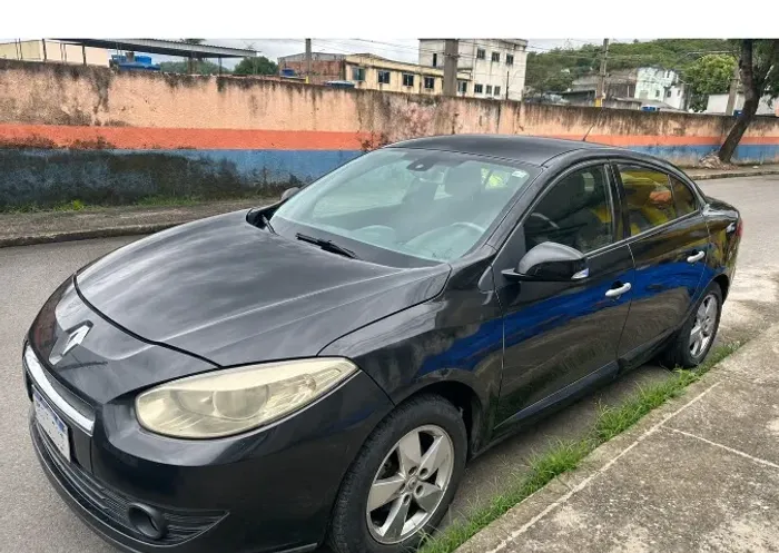 Renault Fluence Sed. Dynamique 2.0 16V Flex Mec. 2013