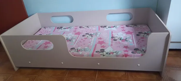 Cama infantil (super nova - nunca usada)