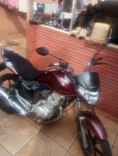 Venda moto Titan 150 esd completa