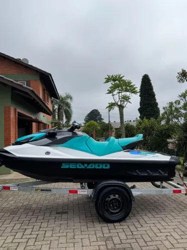 Jet ski seadoo gti 130 2023