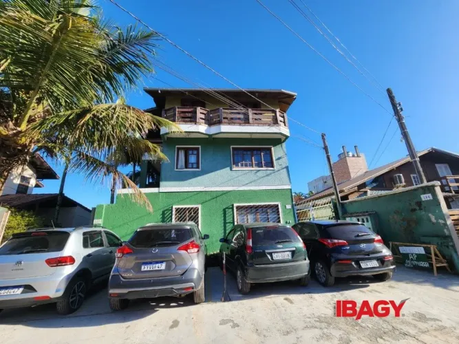 Excelente Apartamento 1 dormitório(s) em Rio Tavares - Florianópolis