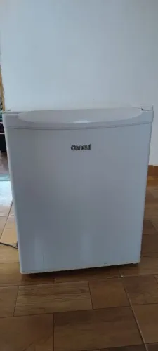 Frigobar Consul 76 Litros (Modelo CRC08) - Super Conservado