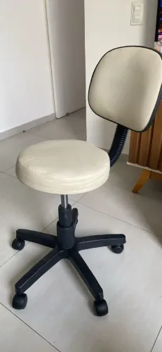 Cadeira de rodinha