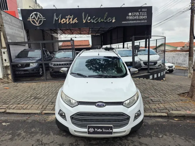 Ford Ecosport Freestyle 1.6 16V Flex 5P 2015