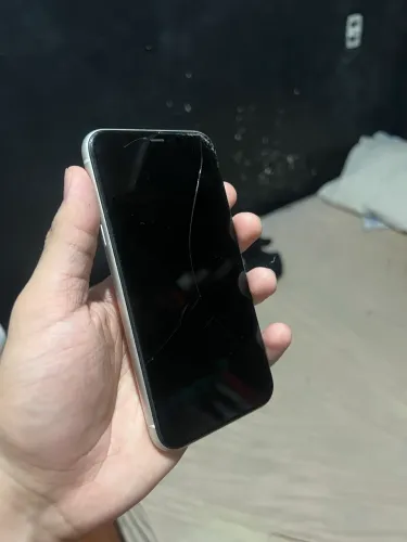 iPhone 11 com defeito - leia a descrição