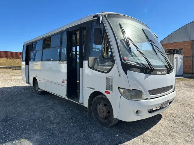 Micro ônibus Mercedes repasse 