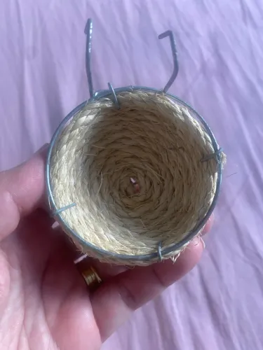 Comedouro para passarinho 