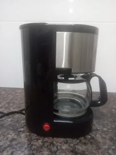 Cafeteira (com defeito)