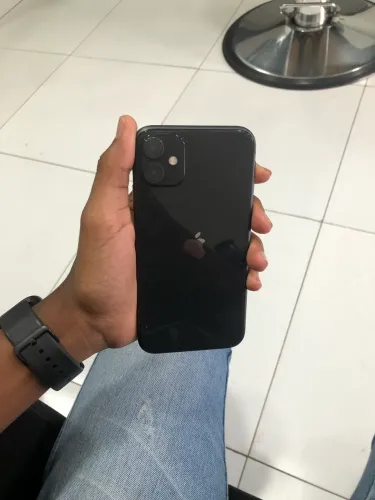 iPhone 11 todo original 64gb