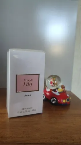 Lily perfume