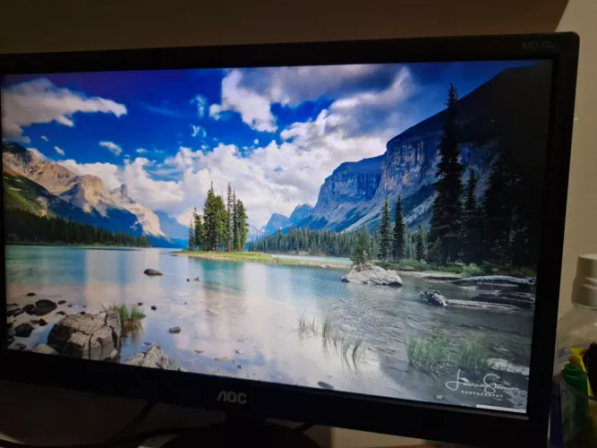 Monitor AOC 18'5 LED 60Hz HD VGA/HDMI - E970SWHNL