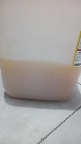 Óleo soluvel para maquinas, comprei 20 litros usei 10 litros oleo novo e puro dç