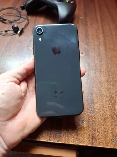 Iphone xr 64 gigas