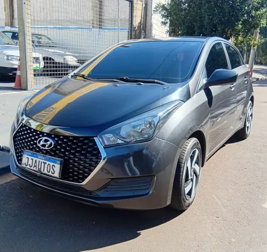 Hyundai HB20 Unique 1.0 Flex 12V Mec. 2019