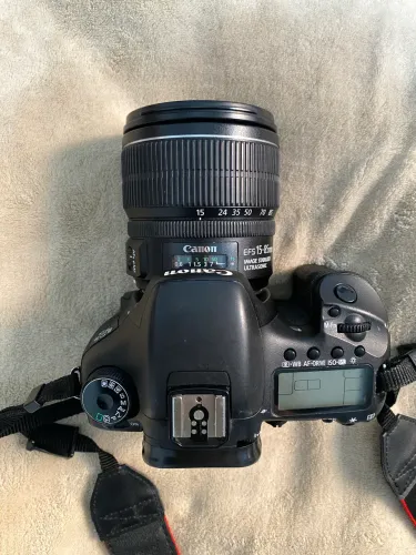 Canon 7D com lente efs 15-85mm is usm 