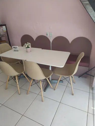 Sofá modulado para confeitaria