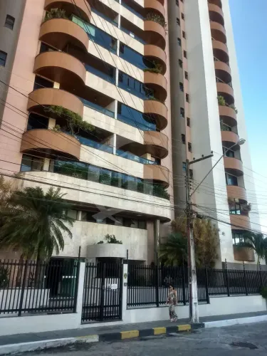 Apartamento à venda no Mansão Jardins