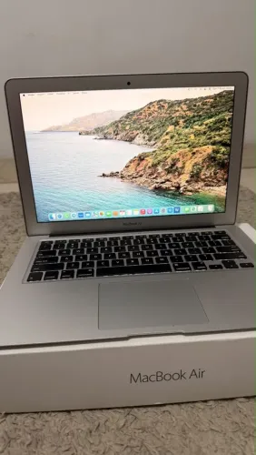 Vende-se MacBook