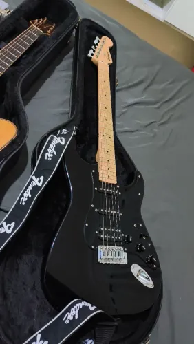 VENDO SQUIER HSS