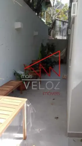 Apartamento - / Residencial / Laranjeiras