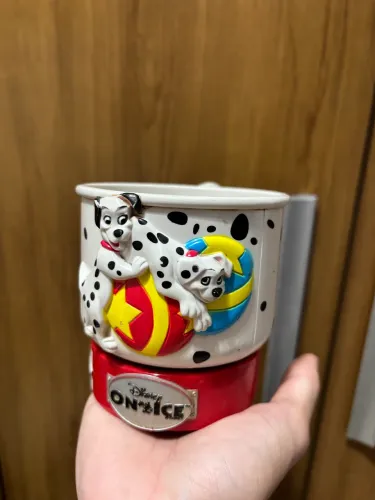 Caneca Disney anos 90 dálmata importado 