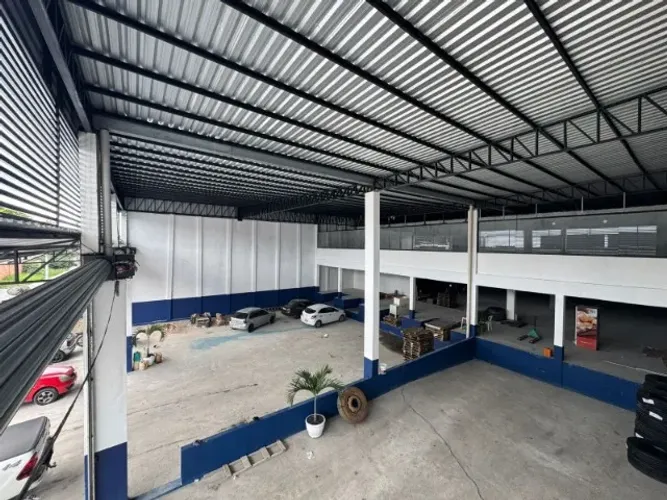 Galpão/Armazém Logistico 2.180m² c/ 6 Docas e Câmara Fria 800m² no Novo Aleixo