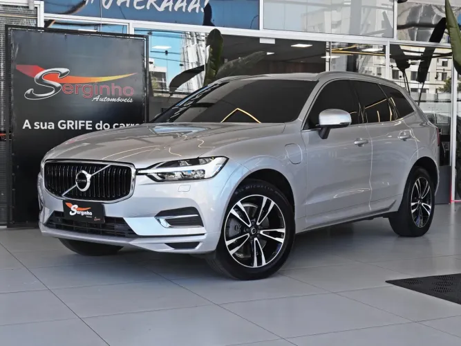 Volvo XC 90 4.4 V8 315cv AWD 5P 2020