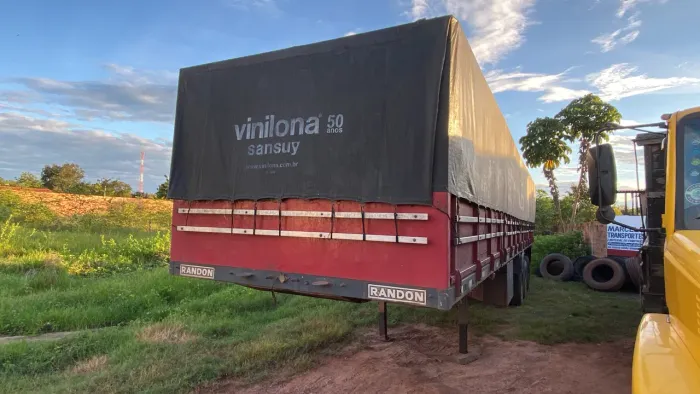 Carreta Graneleiro Randon