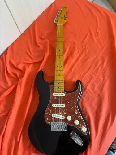 Guitarra tagima tg 530