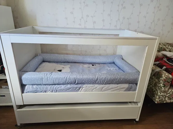 Berço branco marca Divicar