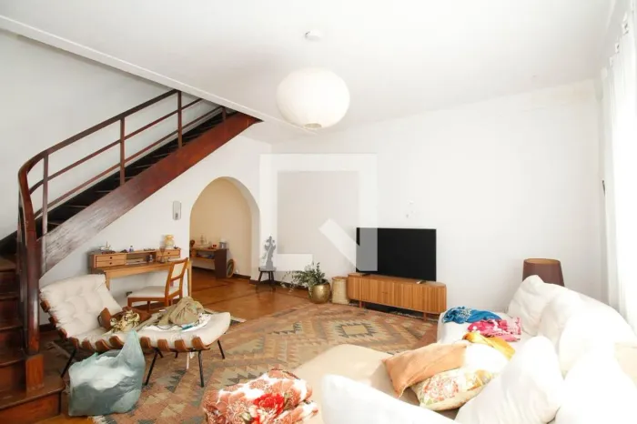 Casa à Venda - Pinheiros, 2 Quartos, 130 m2
