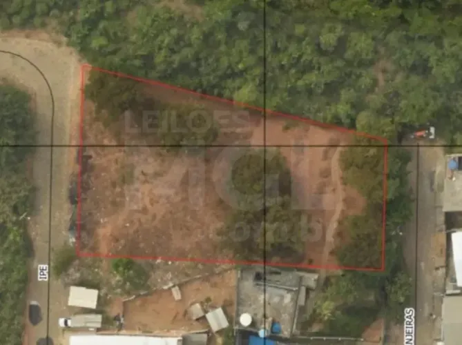 Terreno com 1367,00 m² no Bairro Paulino Fernandes